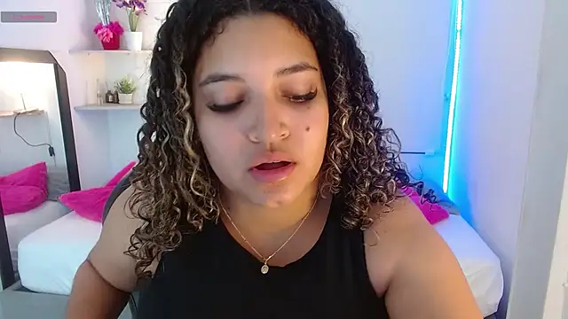Julia Boobs online show from 10-16-25, 12:17