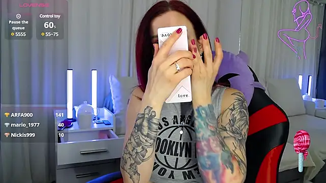 ElisaJane online show from 01-13-25, 01:13