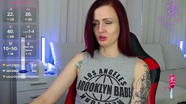 ElisaJane online show from 01-18-25, 03:09