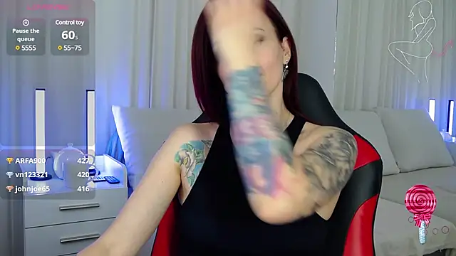 ElisaJane online show from 01-18-25, 10:17