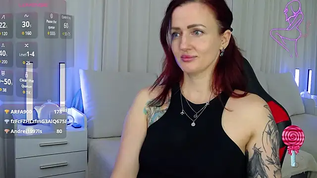 ElisaJane online show from 01-19-25, 03:29