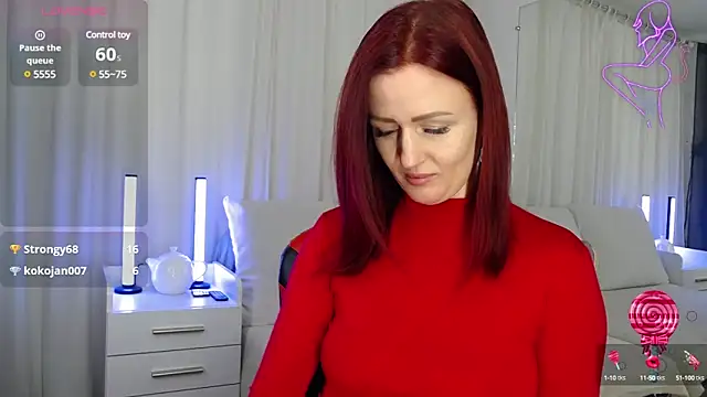 ElisaJane online show from 02-12-25, 02:03