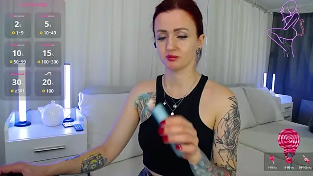 ElisaJane online show from 02-19-25, 09:36