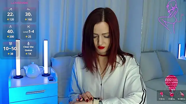 ElisaJane online show from 02-28-25, 09:44