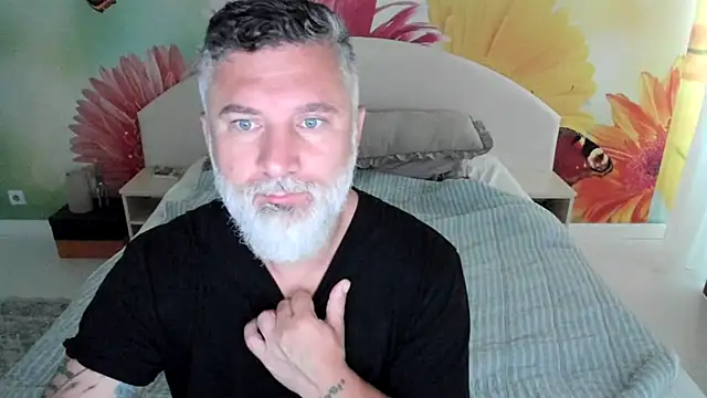 Snapshot of BlowMyXXL chatting on 11-30-25, 06:50 BlowMyXXL online show from 11-30-25, 06:50