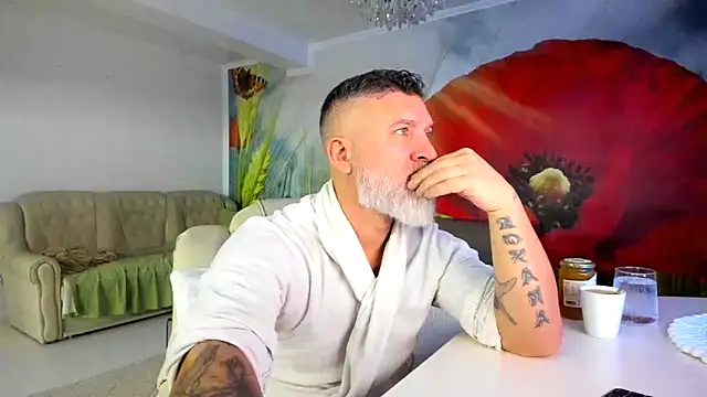 Snapshot of BlowMyXXL chatting on 02-10-26, 07:40 BlowMyXXL online show from 02-10-26, 07:40