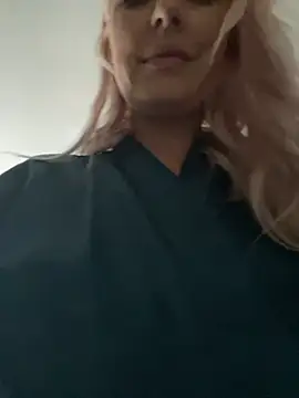 MerlinDave online show from 12-27-24, 04:15