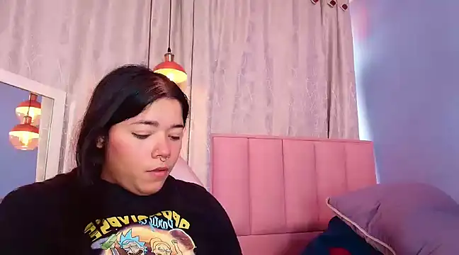 Snapshot of rose_barbara chatting on 12-07-24, 03:19 rose barbara online show from 12-07-24, 03:19