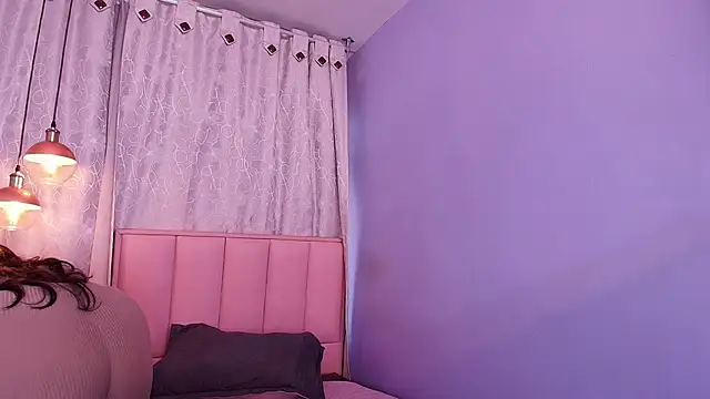 Snapshot of rose_barbara chatting on 03-13-25, 12:35 rose barbara online show from 03-13-25, 12:35