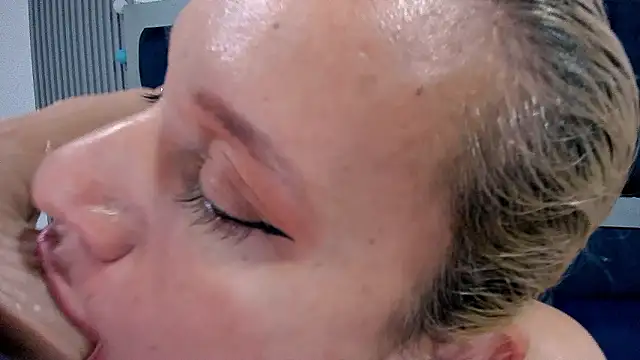 Snapshot of sofia_mature chatting on 12-09-24, 12:40 sofia mature online show from 12-09-24, 12:40