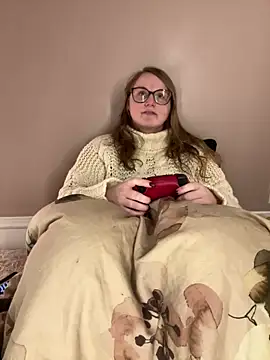 GingerSnap33 online show from 01-24-25, 03:32