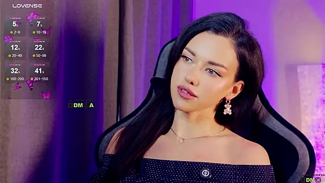 Snapshot of -CrazyAnna- chatting on 04-07-26, 10:37 -CrazyAnna- online show from 04-07-26, 10:37
