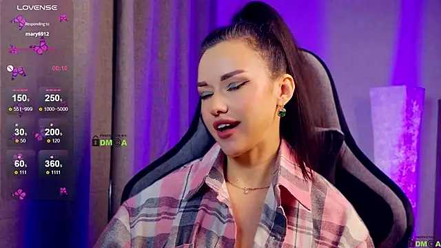 Snapshot of -CrazyAnna- chatting on 04-09-26, 10:53 -CrazyAnna- online show from 04-09-26, 10:53