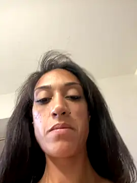 Snapshot of starrynikki chatting on 11-07-25, 08:31 starrynikki online show from 11-07-25, 08:31