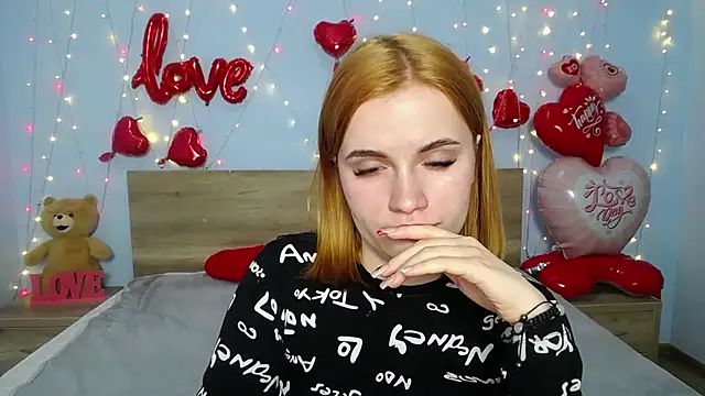 Snapshot of MargaritaKiss chatting on 02-26-25, 05:53 MargaritaKiss online show from 02-26-25, 05:53