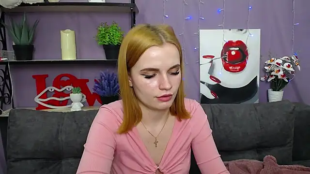 Snapshot of MargaritaKiss chatting on 03-22-25, 02:05 MargaritaKiss online show from 03-22-25, 02:05