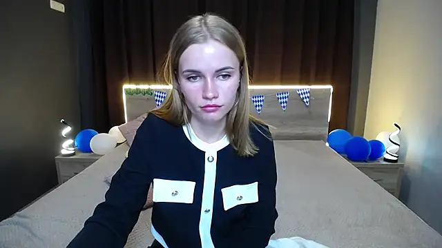 Snapshot of MargaritaKiss chatting on 09-24-25, 06:55 MargaritaKiss online show from 09-24-25, 06:55