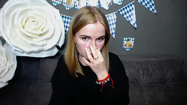 Snapshot of MargaritaKiss chatting on 10-01-25, 06:47 MargaritaKiss online show from 10-01-25, 06:47