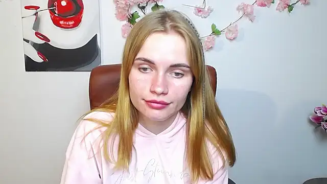 Snapshot of MargaritaKiss chatting on 11-11-25, 08:42 MargaritaKiss online show from 11-11-25, 08:42