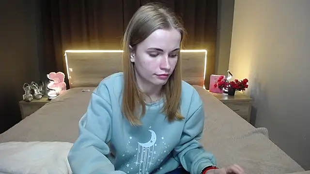 Snapshot of MargaritaKiss chatting on 02-06-26, 08:12 MargaritaKiss online show from 02-06-26, 08:12