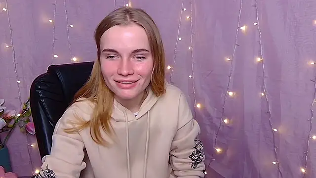 Snapshot of MargaritaKiss chatting on 02-18-26, 07:43 MargaritaKiss online show from 02-18-26, 07:43