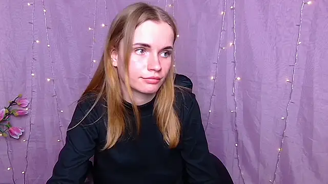 Snapshot of MargaritaKiss chatting on 02-25-26, 07:23 MargaritaKiss online show from 02-25-26, 07:23