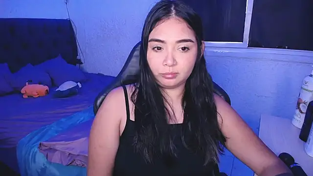 Snapshot of heetsah chatting on 01-08-25, 09:12 heetsah online show from 01-08-25, 09:12