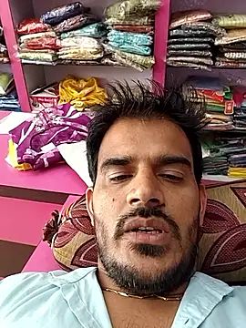 Snapshot of absoluteright chatting on 03-06-26, 07:38 absoluteright online show from 03-06-26, 07:38