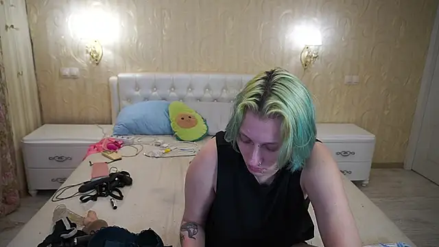 LunaaMayy online show from 06-19-26, 11:08