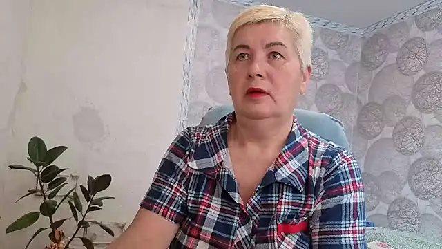 NicoleOlla online show from 11-07-25, 03:39