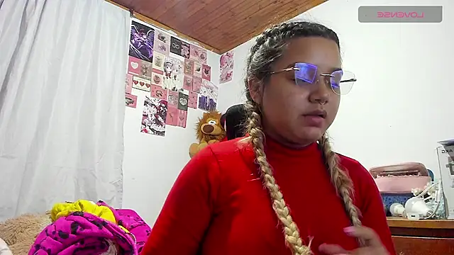 Pucaa  online show from 05-19-26, 02:51