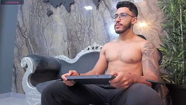 Liam Kleiin online show from 02-27-25, 11:31