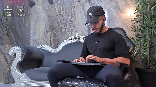 Liam Kleiin online show from 03-04-25, 11:29