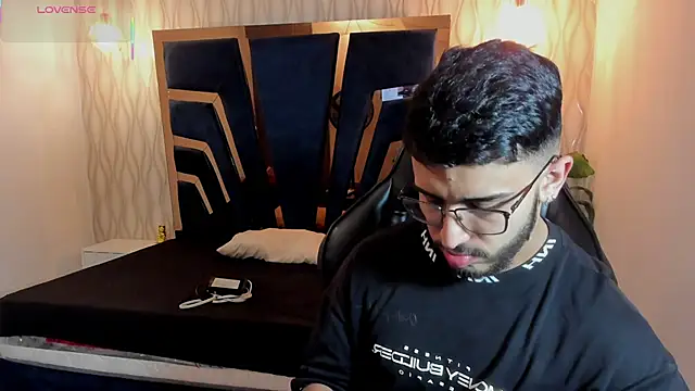 Liam Kleiin online show from 03-28-26, 11:21