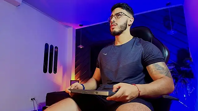 Liam Kleiin online show from 04-28-26, 11:15