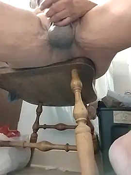 Snapshot of Roleplay2323 chatting on 10-31-25, 11:00 Roleplay2323 online show from 10-31-25, 11:00