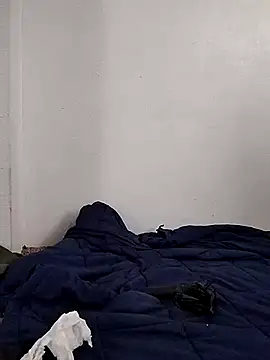 Snapshot of Roleplay2323 chatting on 11-16-25, 06:13 Roleplay2323 online show from 11-16-25, 06:13