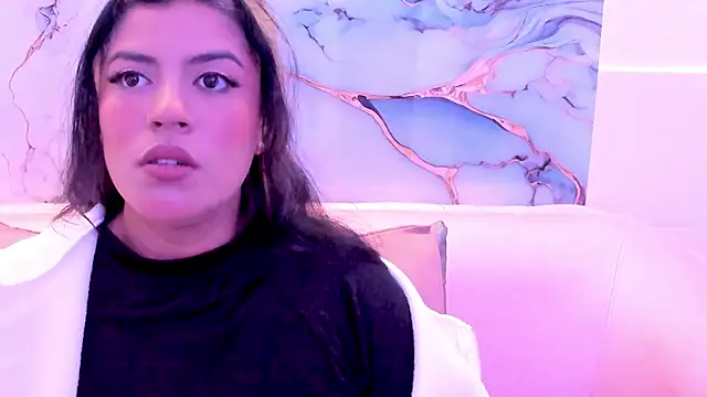 Snapshot of taylor_cupper chatting on 10-24-25, 03:36 taylor cupper online show from 10-24-25, 03:36