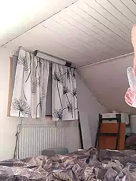 Snapshot of Sonare74 chatting on 12-24-24, 04:44 Sonare74 online show from 12-24-24, 04:44