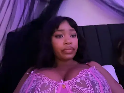 lovekaylaa online show from 08-07-26, 10:45