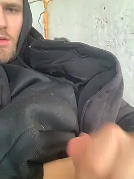 Snapshot of Boysex227 chatting on 01-18-26, 09:13 Boysex227 online show from 01-18-26, 09:13