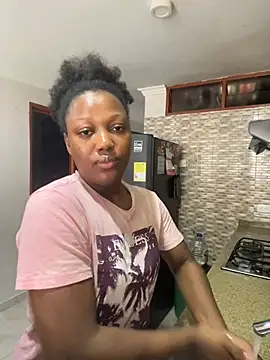 kellya  online show from 02-20-25, 04:14