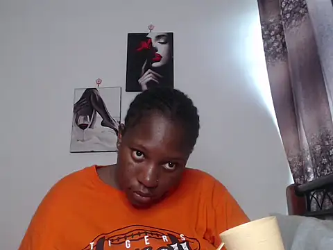 Whimsicalwillow online show from 10-31-25, 10:49