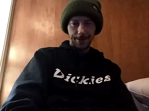 elmerfuddin87 online show from 12-03-25, 03:47