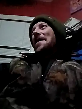 elmerfuddin87 online show from 12-16-25, 04:28