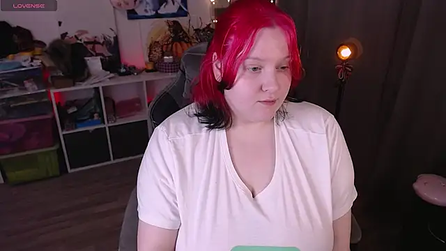 lissamuff online show from 02-26-25, 07:31