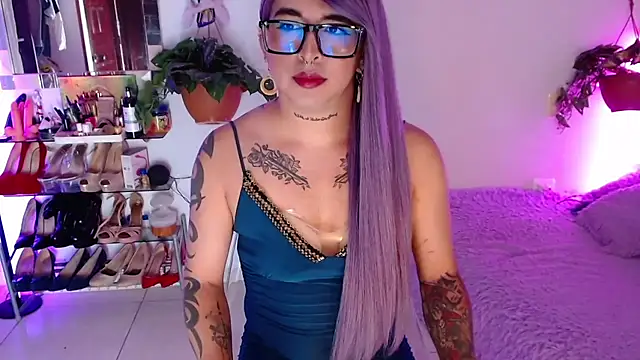 Snapshot of Laveneno_ortiz07 chatting on 06-03-26, 11:32 Laveneno ortiz07 online show from 06-03-26, 11:32