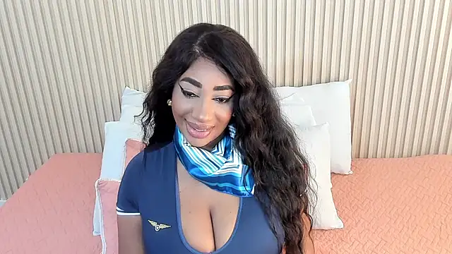 charlottebrowns  online show from 10-04-25, 12:36