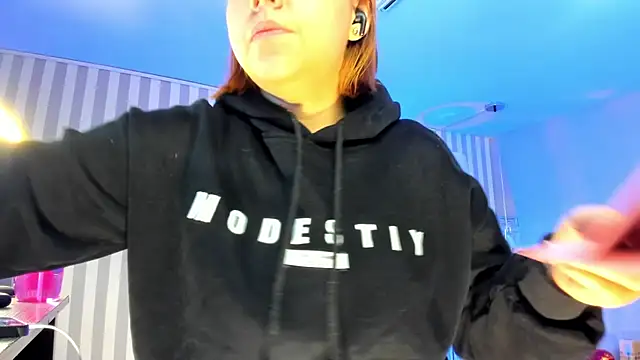 ArianaBaker online show from 01-27-25, 02:24