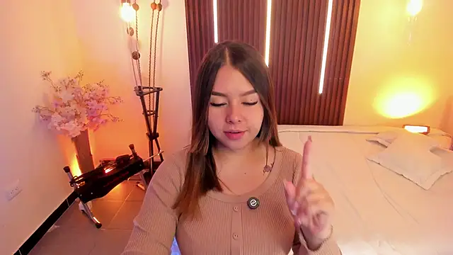 ArianaBaker online show from 04-28-26, 01:38